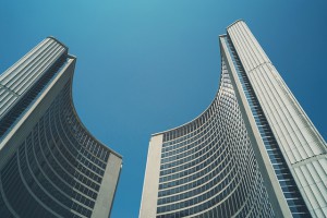 Toronto City Hall courtesy of Pixabay